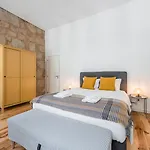 Guestready - Mezuzah Apartamento Porto